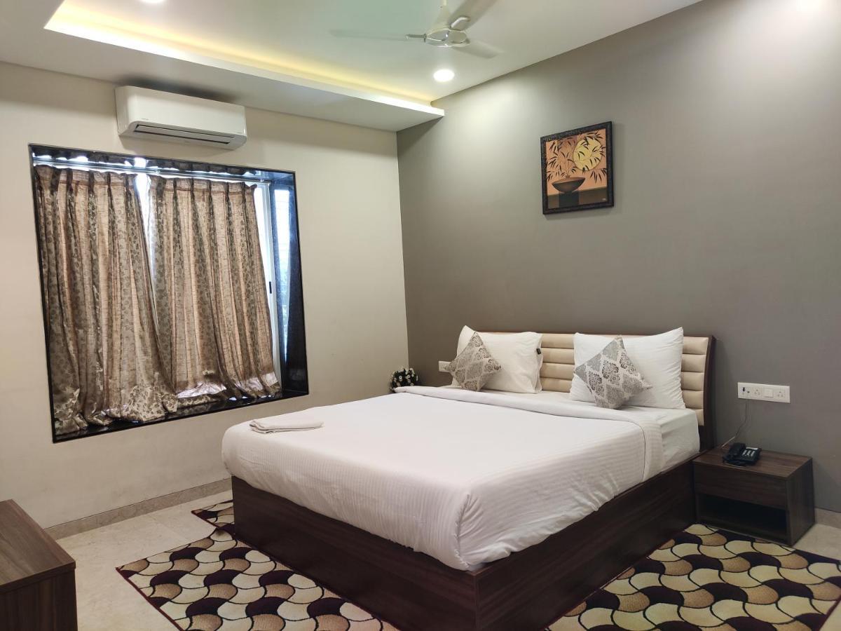 Visawa Palace Nanded Luaran gambar